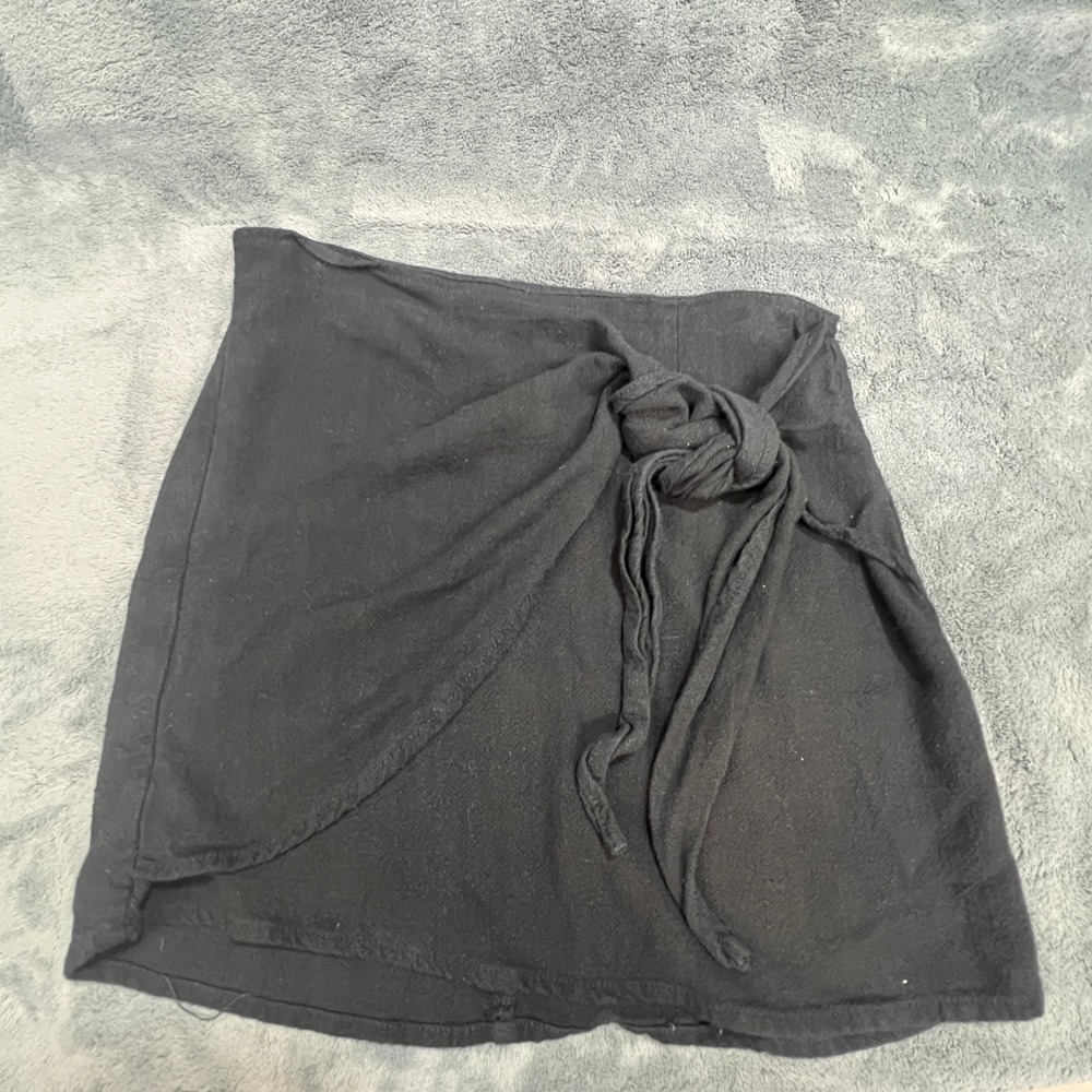 Blue Rain Set of 2 Faux Wrap Mini Skirts Sage Green Black XS Tie Front Zip Back